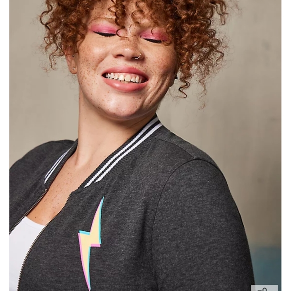 Lovesick Skull Bomber Jacket - Picture 4 of 10